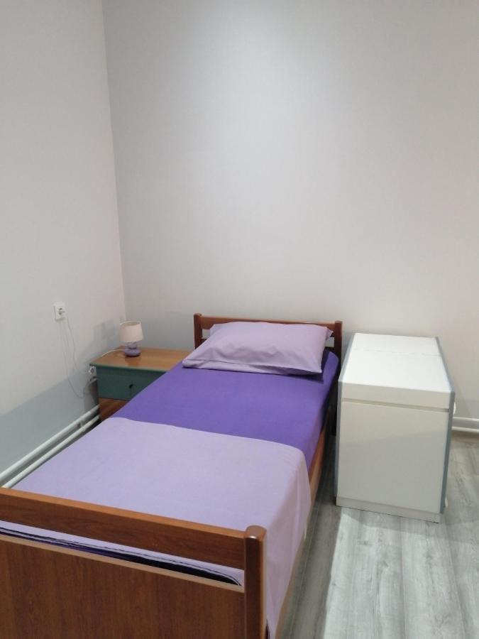 Apartman Antonija Pula Exteriör bild