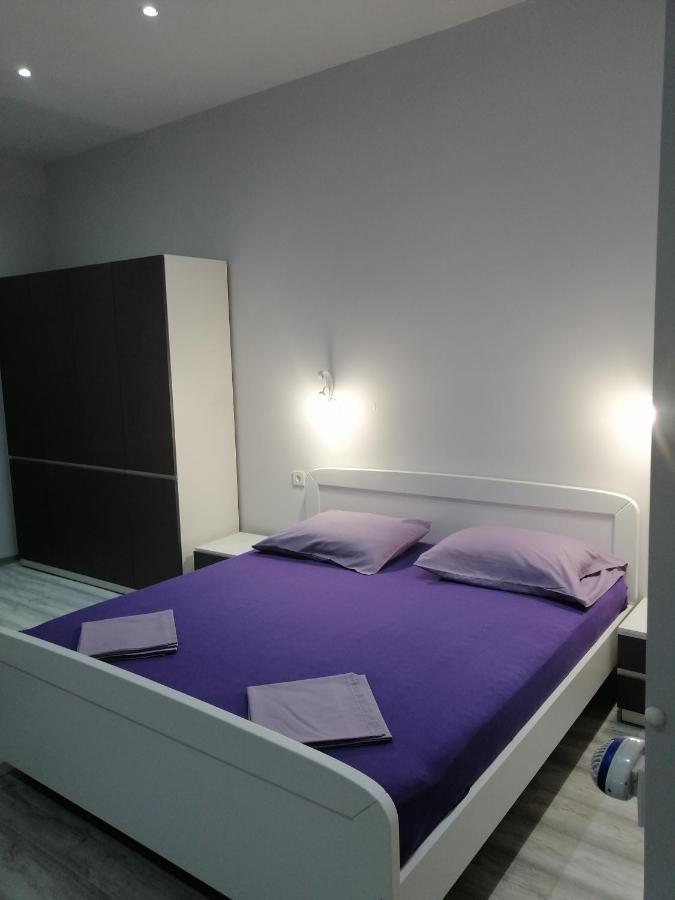 Apartman Antonija Pula Exteriör bild