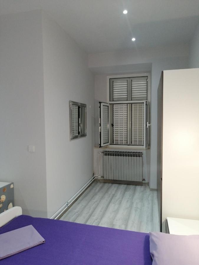 Apartman Antonija Pula Exteriör bild